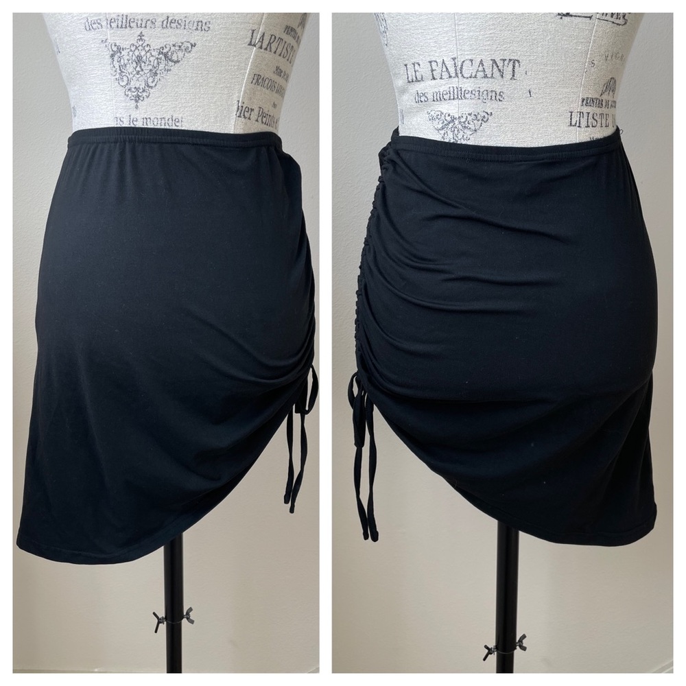 ๐ 5/$10 Shein | Asymmetrical Ruched Cinched side Skirt Size Large
